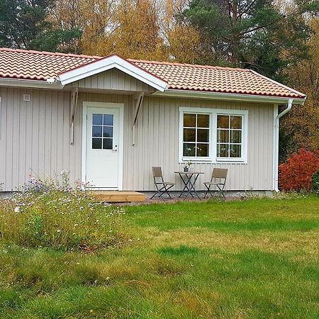 Nybyggd Stuga Intill Skogsbrynet - New Built Cottage Next To The Cowberry Forest Mora Ngoại thất bức ảnh
